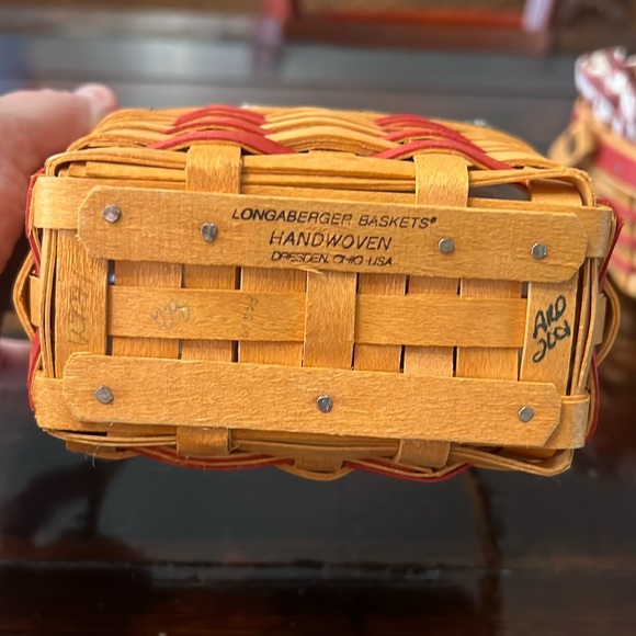Longaberger 2001 Patriotic Inaugural Basket, 2 protectors, liner and Tie-On - Picture 6 of 6